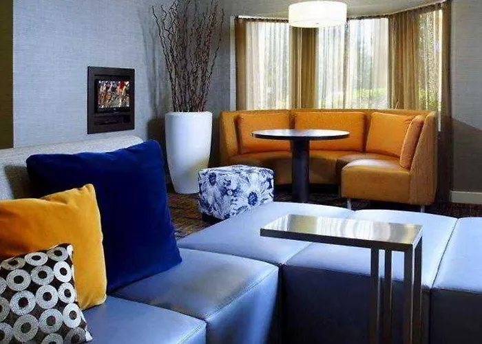 Hotel Courtyard Airport